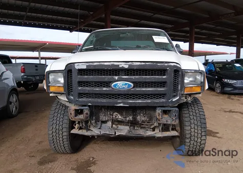 2006 Ford F-250 Lariat/Xl/Xlt z USA, uszkodzony, nr VIN 1FTSX21596EB47522